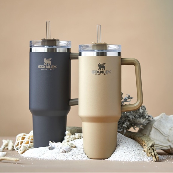 Stanley Adventure Quencher Travel Tumbler 40 oz